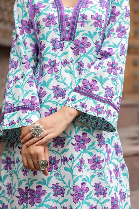 Women Floral Printed Kurta